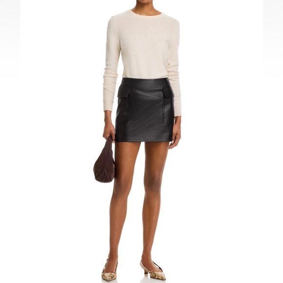 Frame Denim Dresses & Skirts - Frame Women The Leather Cargo Skirt Size 4 Black Mini NEW